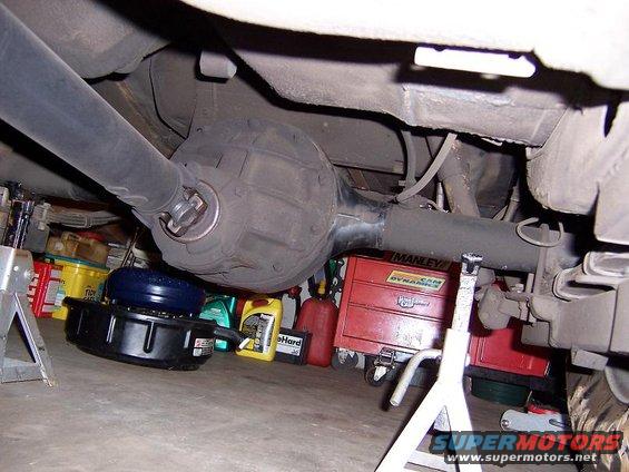 nice shot of the 9" rear
