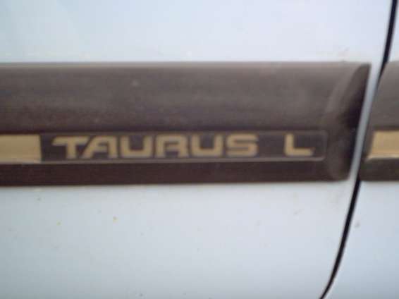 taurusl.jpg 