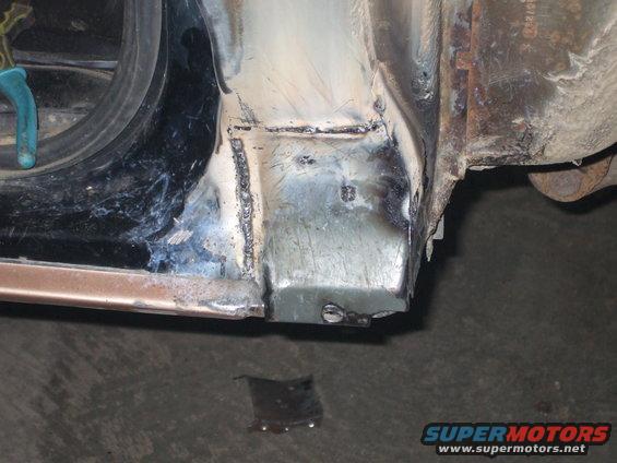 abcdefg-019.jpg drivers side b-pilar welded in