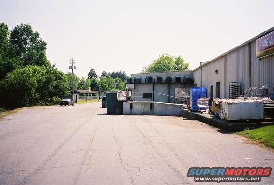 719648r123.jpg Eric Rudolphs cafeteria