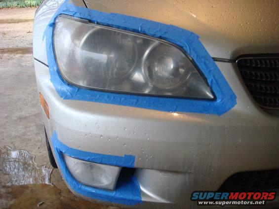 Step 3: 1500 grit sandpaper (on headlight, foglight still has 1000 grit)