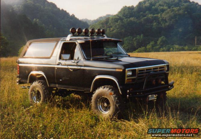 1982 Ford Bronco “Unruly”