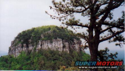 pilotmtn.jpg Pilot Mountain, NC