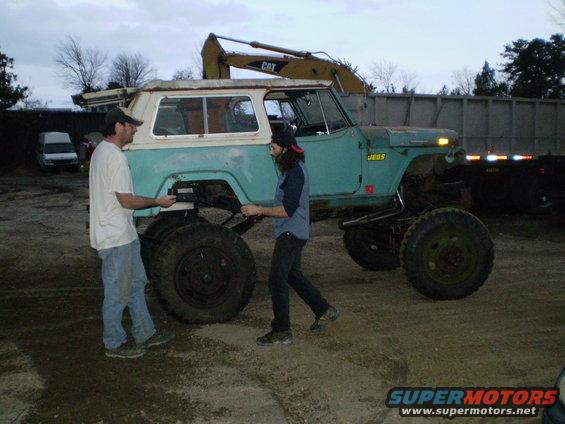 dude-019.jpg 
