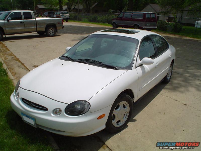 1998 Ford Taurus