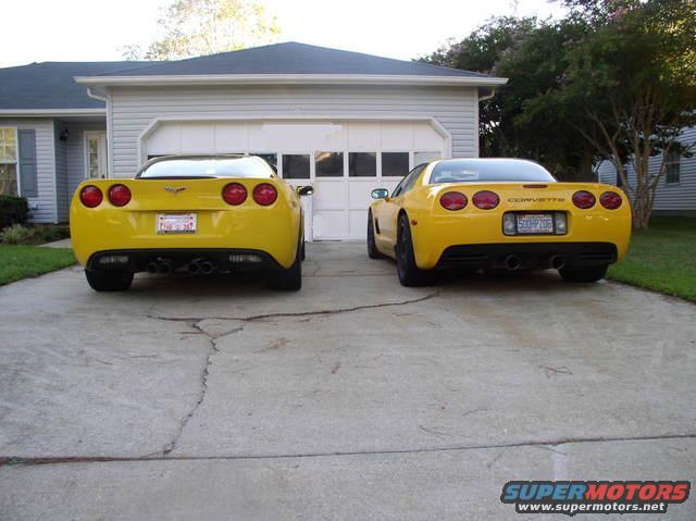 yellowvettegarage.jpg 