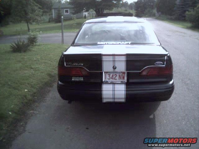 1995 Ford Taurus photo