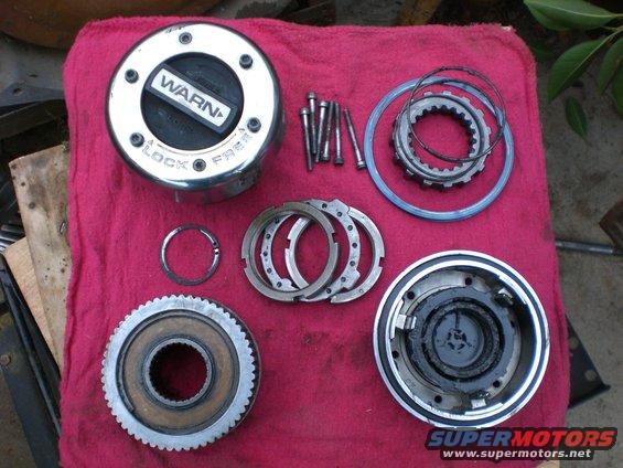 5060.jpg Newer (late 80's) D50TTB HD and D60 ford/warn standard manual hubs, 30 spline