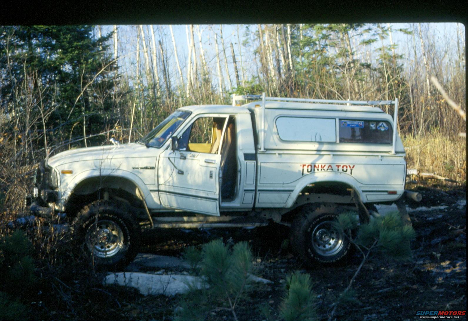1990 Ford Bronco photo