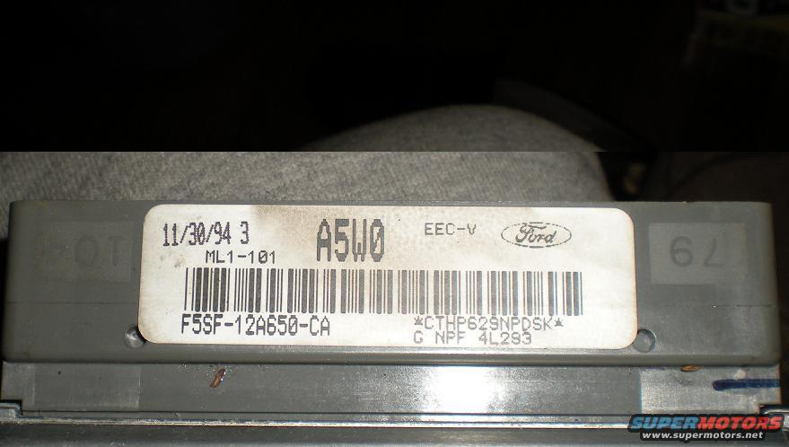 1994 Ford Crown Victoria photo