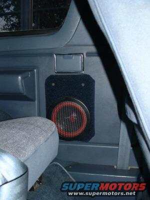 left-rear-speaker.jpg 