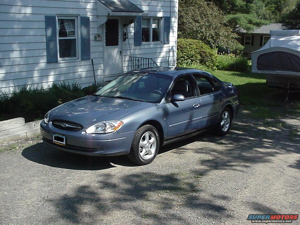 2000 Ford Taurus
