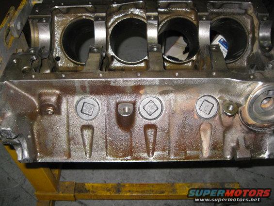 img_0069.jpg screw in plugs installed and block deburred