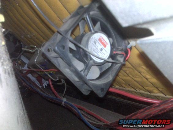fan-for-4-channel-amp.jpg