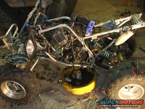 pics-032.jpg Now that the cover is off I cleaned the mating surface and prepped it for the new gasket and case cover.