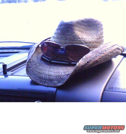 hat.jpg 