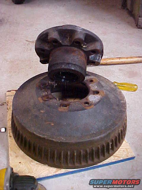 14bdisk03.jpg hub seperated from drum