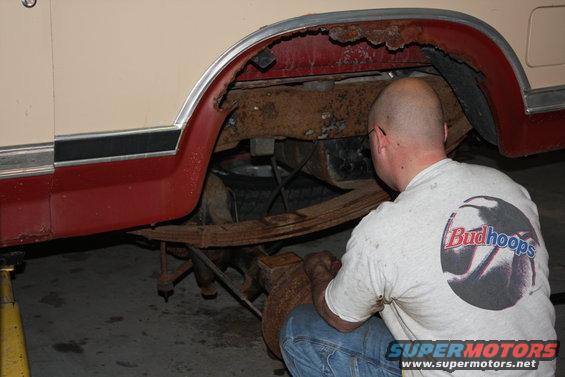 img_2223.jpg Taking rear suspension apart