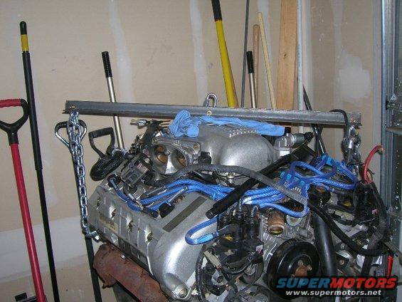 hoist-bracket-1.jpg 