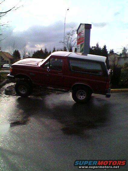mall-crawl4.jpg 