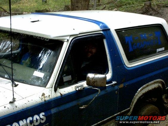 jun27#18.jpg Todd got stuck with the ProCramps
"What a smile"