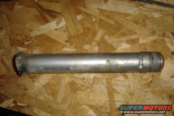 dsc08945.jpg Here's the EGR pipe