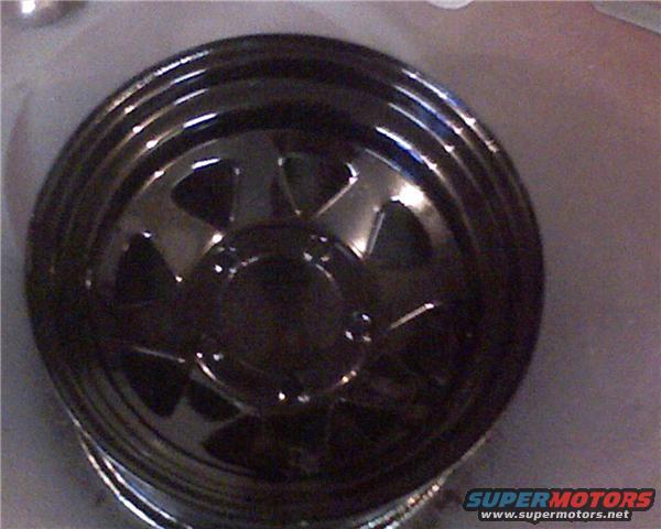 wheel-painted_1.jpg Black and shiny
