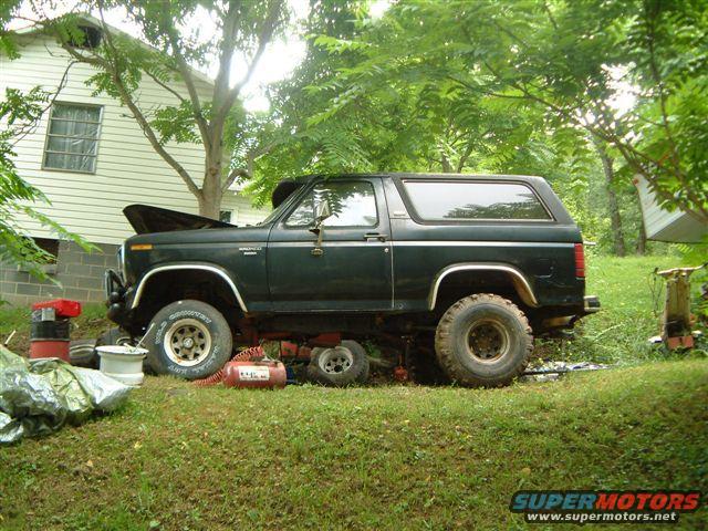 I had to put 2 swampers on the back cuz the 31's were flat.