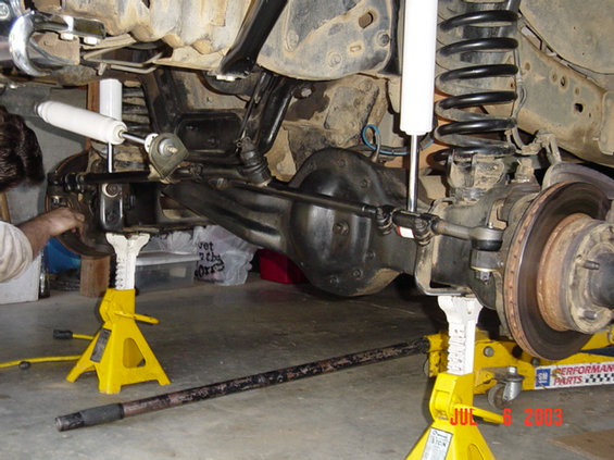 knuckle-under-037.jpg Angles much better