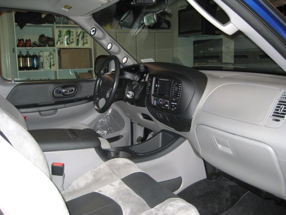 new-interior-l.jpg 