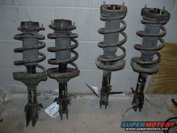 p1020315.jpg 05 IMPREZA WRX STRUTS 26K 
JF1GD29605G517745