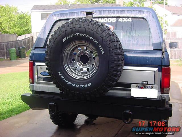 new rear bumper mounted and painted with 35" mounted