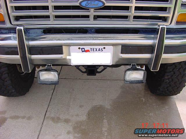 different angle.... hitch is good with the homemade step so my short fat butt can work on the truck