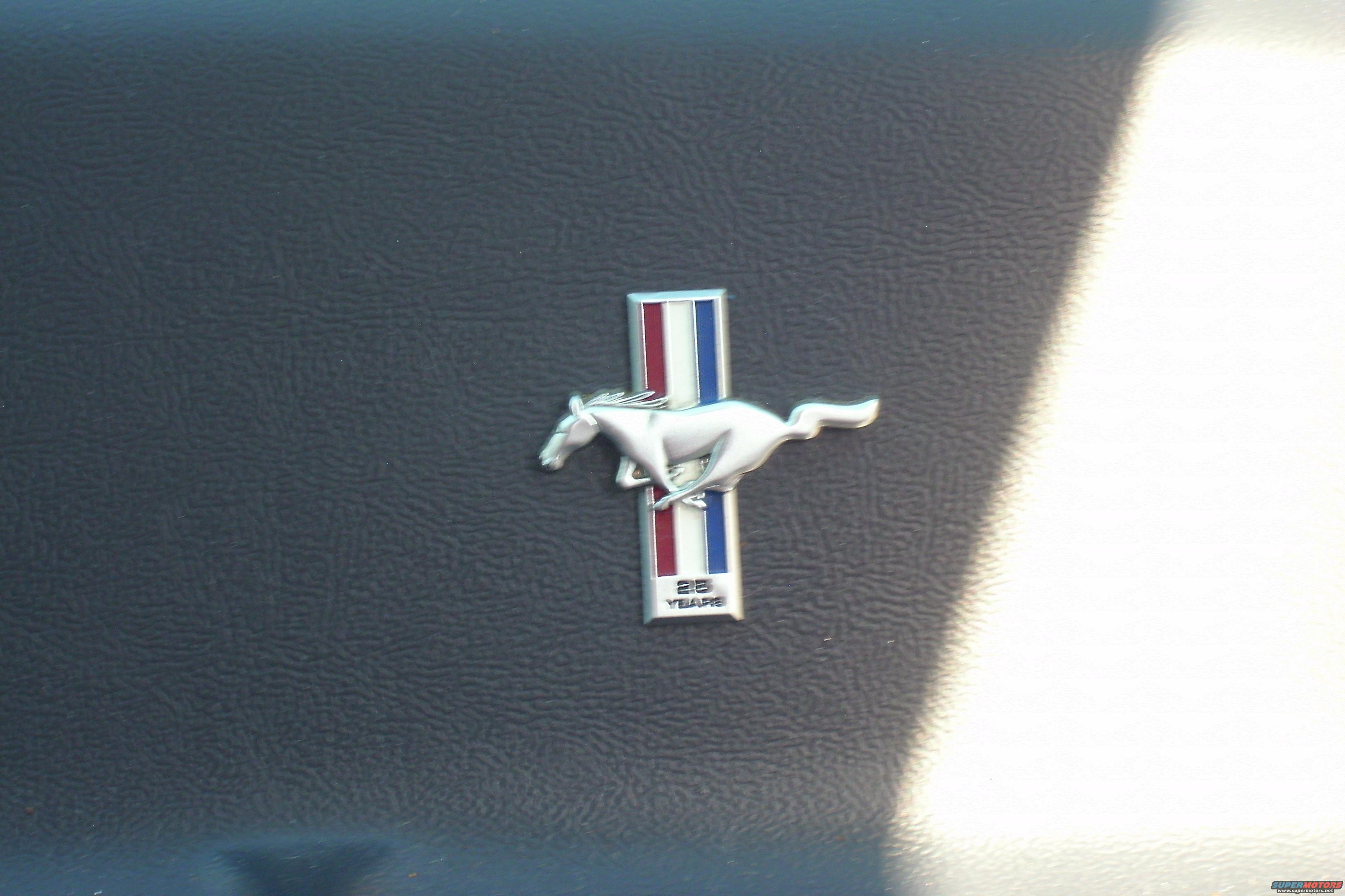 1989 Ford Mustang photo