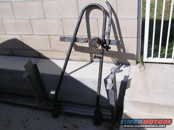 aaa-010.jpg '80 - ' 86 spare tire carrier complete