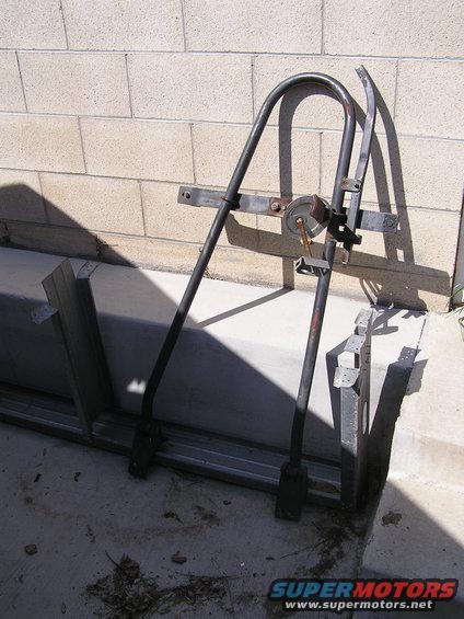 aaa-011.jpg '80 - ' 86 spare tire carrier complete 2