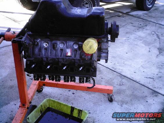 picture-379.jpg Engine druing paint prep