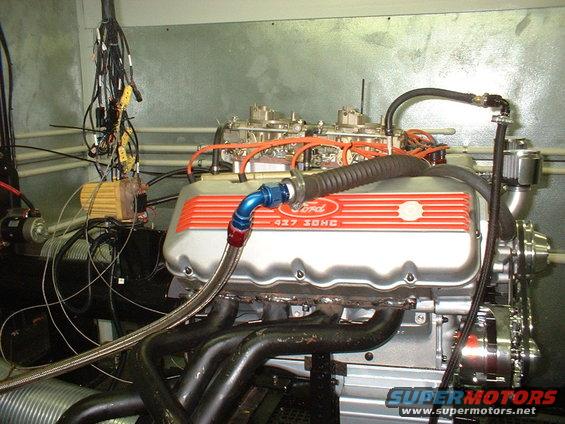 Ford 427 SOHC engine with dual carburetors and custom headers