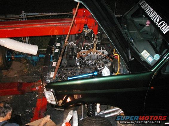 newengine4.jpg Got it sitting on the mounts at 11pm , not bad considering I got home with it a 8pm