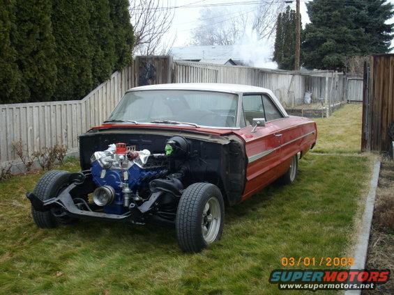 I think the car looks cool this way to bad they won't let you drive this way!