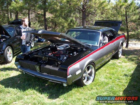 mustangsulimited-car-show-09-013.jpg