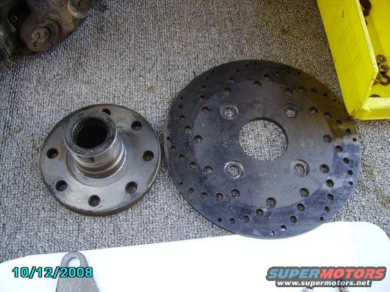 china-wall-breakage-003.jpg Pinin Brake and Flange for x-fer case