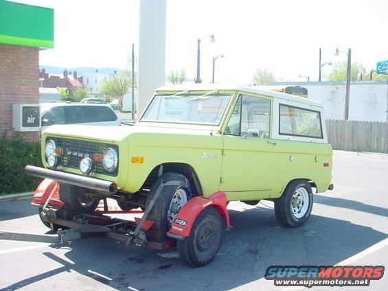 1974 Ford Bronco with red trailer hitch