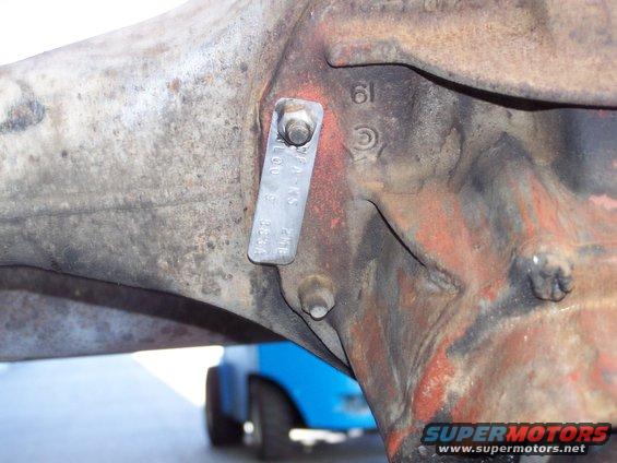 100_1223.jpg this is the tag on the 3.00 posi rear end i'm going to use.