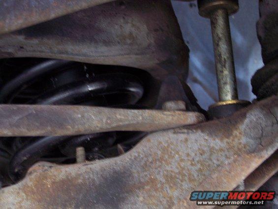 100_2487.jpg front A-arm & coil spring