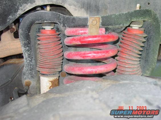 dsc00223.jpg Double Shocked Rancho RS5000 Shocks with a Coil Over 