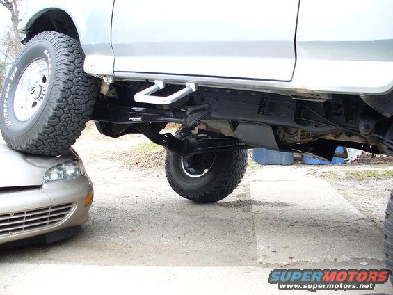 bronco-pics-043.jpg Chevy crusher