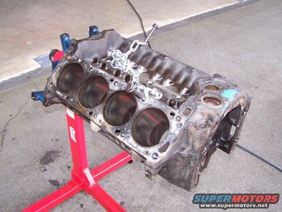 100_1272.jpg bare block, ready to be hot-tanked at the machine shop.
Clevelands are small blocks, like a 302 or a windsor 351.