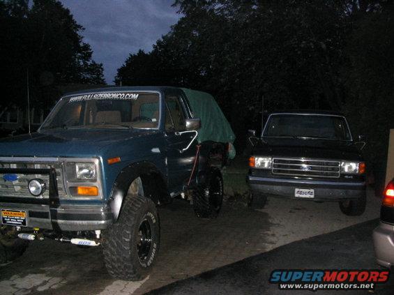 100_0020_5.jpg mine and brother in-laws '89