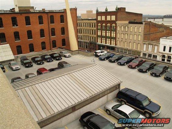 n40gl-garage-view1.jpg Picture courtesy of MM.net member N40GL.